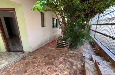 Casa com 3 quartos à venda na Vila Irerê, Lençóis Paulista 