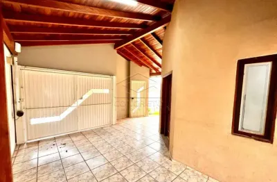 Casa com 3 quartos à venda no Jardim Ubirama, Lençóis Paulista 