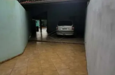 Casa com 3 quartos à venda na Vila Brasil, Jaú 