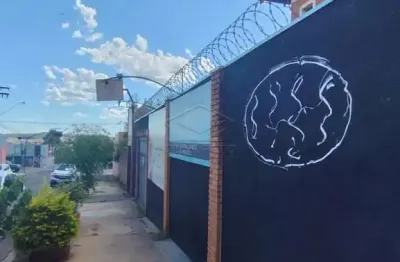 Casa com 4 quartos à venda no Jardim América, Bauru 