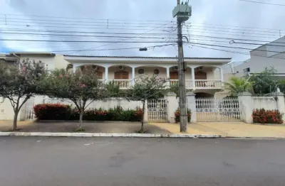 Casa com 7 quartos à venda na Vila Aeroporto Bauru, Bauru 