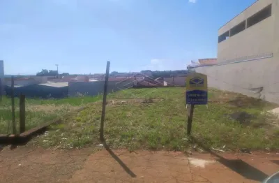 Prédio à venda no Jardim Itamarati, Jaú 