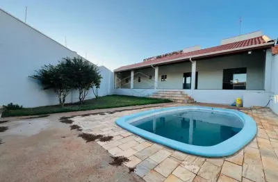 Casa com 3 quartos à venda no Jardim Parati, Jaú 