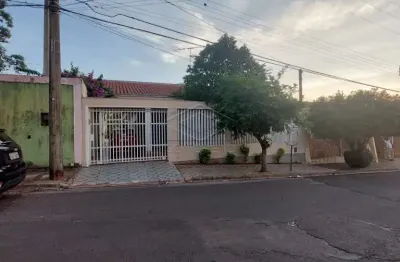 Casa com 3 quartos à venda no Jardim Alvorada, Bauru 