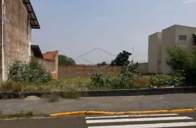 Casa à venda no Jardim Estoril II, Bauru 