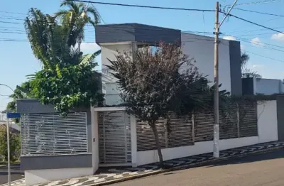Casa com 3 quartos à venda no Centro, Piratininga 