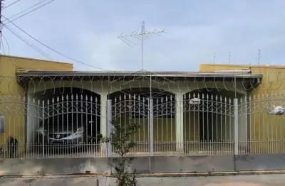 Casa com 3 quartos à venda no Jardim Rosa Branca, Bauru 