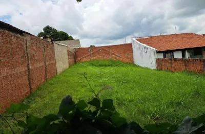 Casa à venda na Vila Industrial, Bauru 
