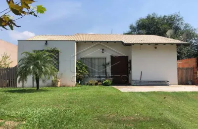 Casa em condomínio, 03 dormitórios sendo 01 suite - vale florido