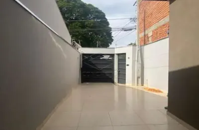 Casa com 3 quartos à venda na Vila Giunta, Bauru 