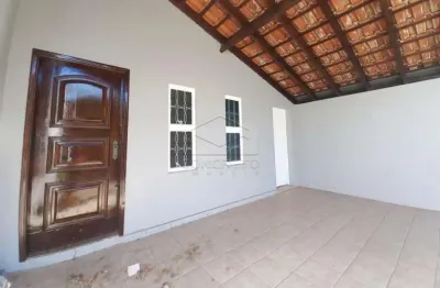 Casa com 3 quartos à venda no Centro, Agudos 