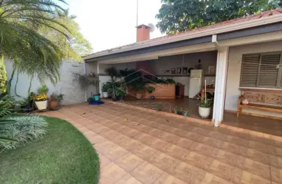 Casa com 3 quartos à venda no Jardim Alvorada, Jaú 