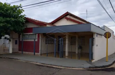 Aconchegante casa com 2 suítes no parque paulistano, próximo à av. duque de caxias
