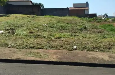 Casa à venda no Jardim Aeroporto, Bauru 