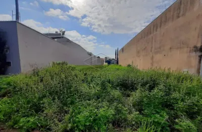 Casa à venda no Jardim Maria Cibele, Jaú 