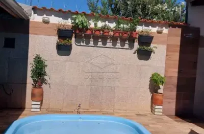 Casa com 2 quartos à venda na Vila Industrial, Bauru 