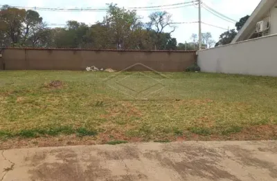 Terreno em condomínio fechado à venda no Jardim Colonial, Bauru 