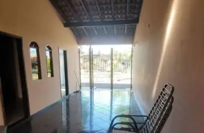 Casa com 3 quartos à venda no Jardim Redentor, Bauru 