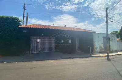 Casa com 3 quartos à venda no Núcleo Habitacional Mary Dota, Bauru 