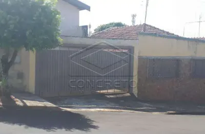 Casa com 4 quartos à venda na Vila Souto, Bauru 