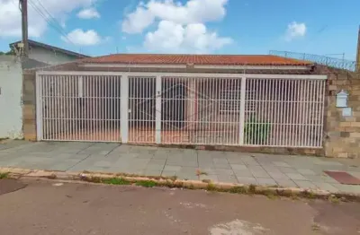 Casa com 3 quartos à venda na Vila Becheli, Bauru 