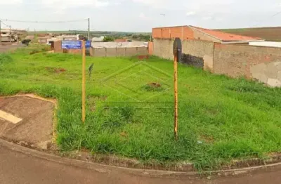 Casa à venda no Jardim Planalto, Lençóis Paulista 