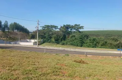 Terreno à venda no Residencial Villa de Leon, Piratininga 