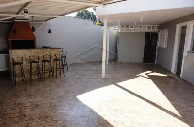 Casa com 3 quartos à venda na Vila Independência, Bauru 