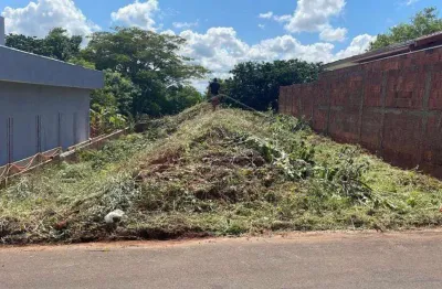 Casa à venda no Centro, Arealva 