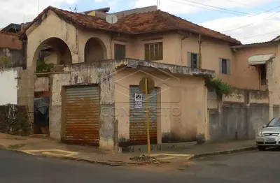 Casa com 4 quartos à venda no Centro, Agudos 