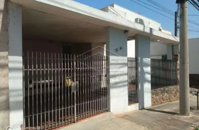 Casa com 3 quartos à venda no Centro, Bauru 