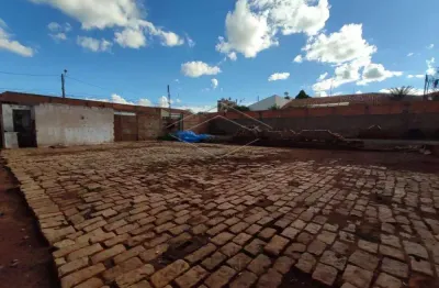 Casa à venda no Centro, Jaú 