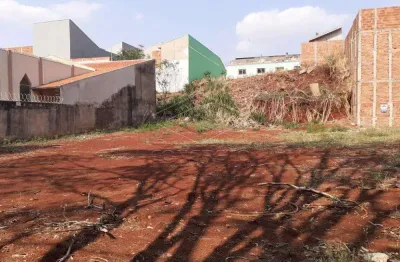 Prédio à venda na Chácara Flora, Jaú 
