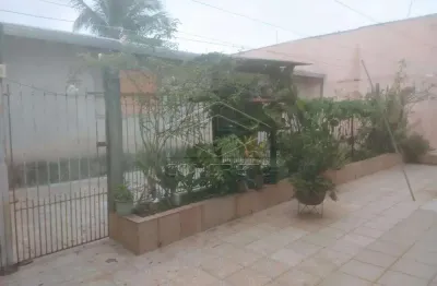 Casa com 3 quartos à venda na Vila Carolina, Bauru 