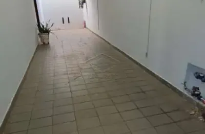 Casa com 3 quartos para alugar no Jardim Ubirama, Lençóis Paulista 