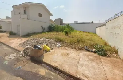 Casa à venda no Jardim Alvorada II, Jaú 