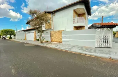 Casa com 4 quartos à venda no Jardim Terra Branca, Bauru 