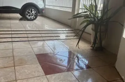 Casa com 3 quartos à venda na Vila Lemos, Bauru 
