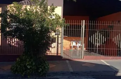 Casa com 3 quartos à venda no Parque União, Bauru 