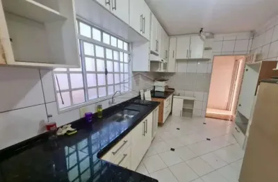 Casa com 3 quartos à venda na Vila Industrial, Bauru 