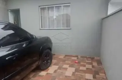 Casa com 2 quartos à venda no Jardim Itamarati, Botucatu 