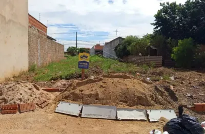 Casa à venda no Jardim Nova Jaú, Jaú 