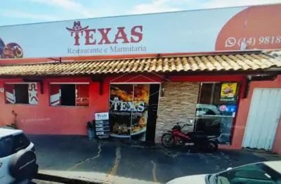 Salão comercial, ao lado da getúlio vargas com 227m² de construção.