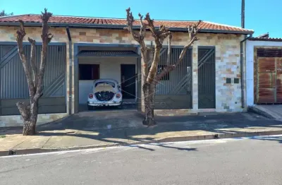 Casa à venda - segura, espaçosa e com edícula completa - pousada esperança ii