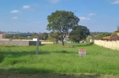 Terreno à venda no Jardim Shangri-Lá, Bauru 