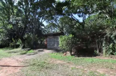 Linda chácara com 3 dormitórios e area de lazer completa