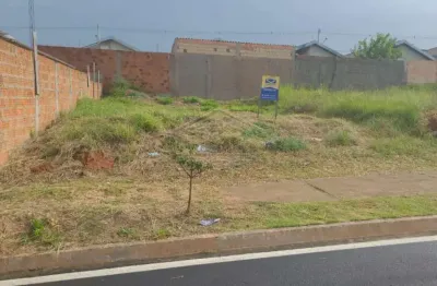 Casa à venda no Condomínio Vargem Limpa, Bauru 