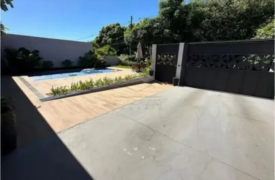 Residência térrea de alto padrão no residencial vale florido