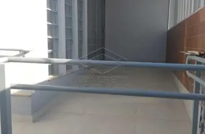 Casa com edícula para comércio - proximo à praça das cerejeiras