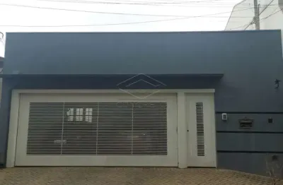 Casa com 3 quartos à venda no Jardim América, Bauru 